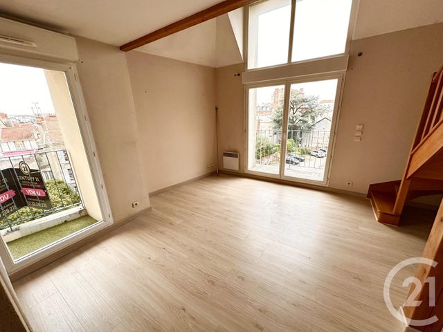 Appartement F1 à vendre - 2 pièces - 41.3 m2 - JUVISY SUR ORGE - 91 - ILE-DE-FRANCE - Century 21 Immo Danton